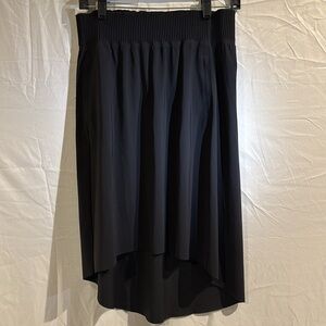 Black Athleta active wear skirt